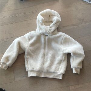 Aritzia Golden - NWT - Glacier cold Foam White Fleece Hoodie